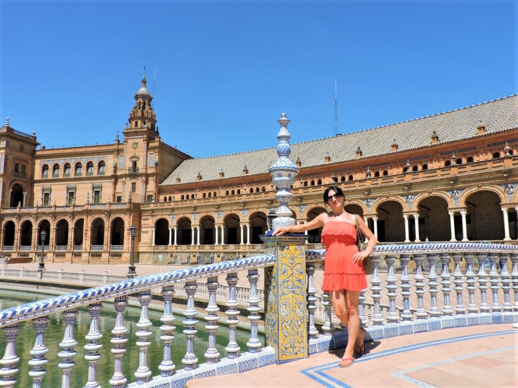 3-days-in-seville-the-most-beautiful-city-in-spain-traveling-with-aga